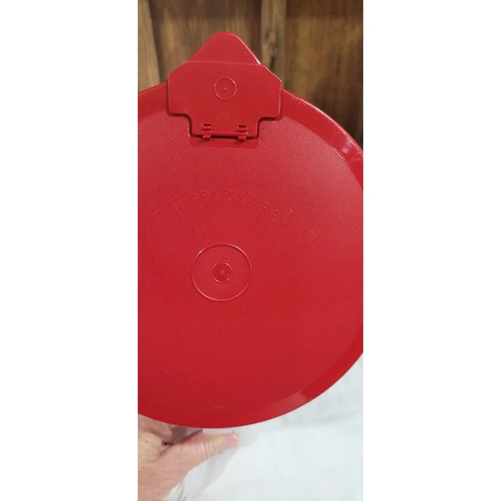 COMPLETE! 1977 Mix-N-Store TUPPERWARE Red Top MEASURING 8 CUP+LID+SPOUT 500